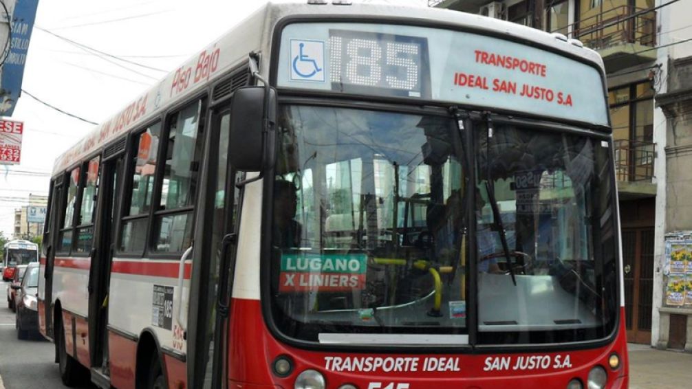 Paro de colectivos en el AMBA: ¿Qué líneas no circulan? 