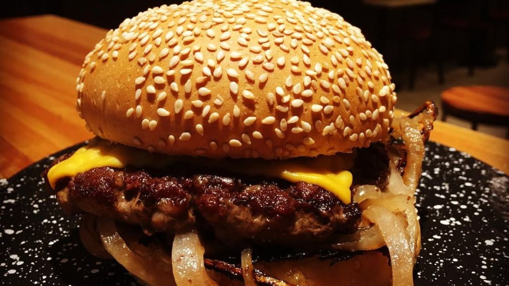 Burger Mood: el rincón del Microcentro donde las hamburguesas son protagonistas