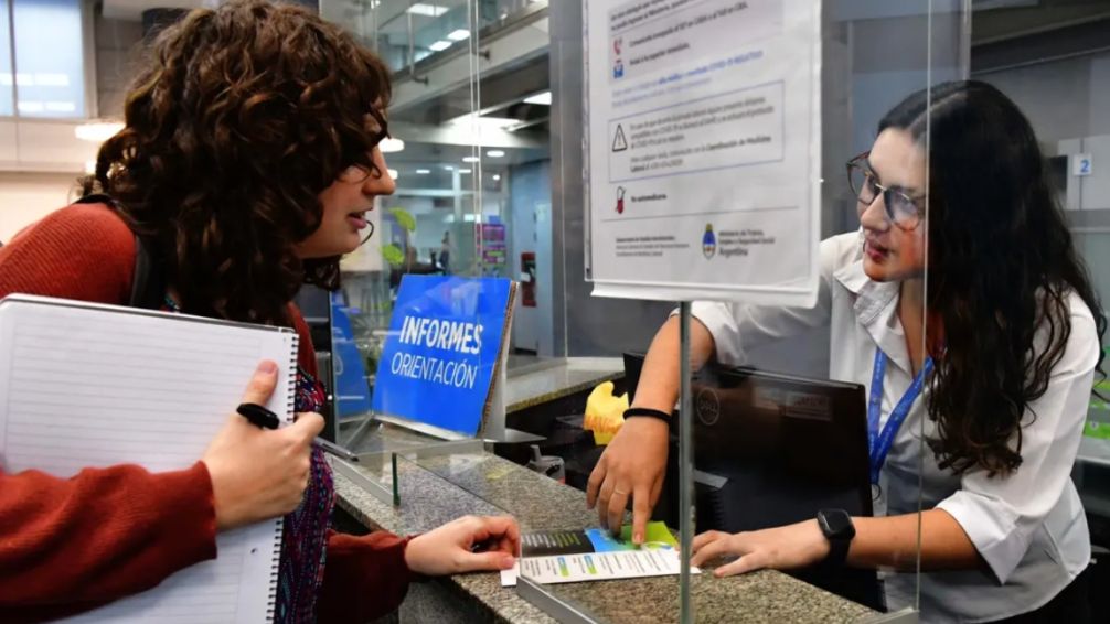 Impacto de la crisis económica: el sector privado pierde 123.000 empleos hasta octubre 2024