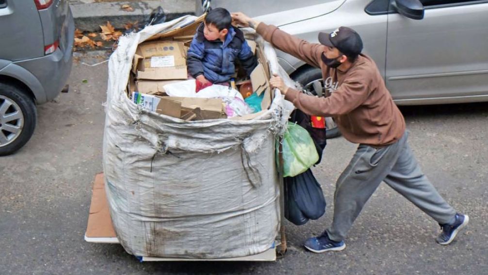 El ajuste de Javier Milei generó 70 mil nuevos pobres en la Ciudad de Buenos Aires