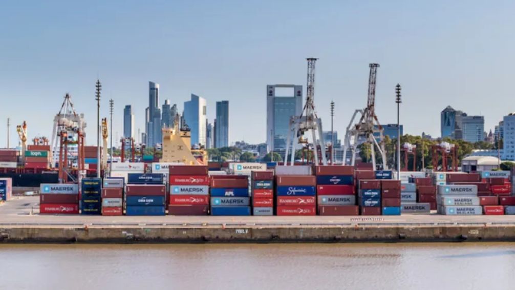Argentina cerró el 2024 con un superávit comercial de casi 19 mil millones de dólares