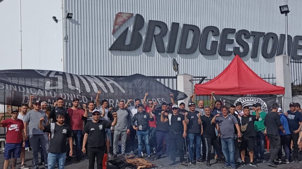 La calma antes de la tormenta entre Bridgestone y los trabajadores del neumático