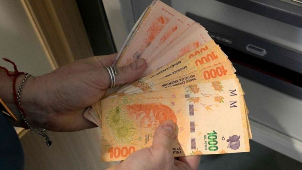 El salario  pretendido por los argentinos supera la inflación y es de casi un millón trescientos mil pesos