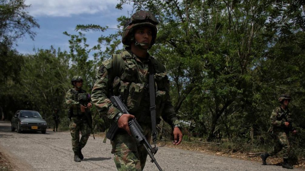 Colombia sugiere a Venezuela enfrentar de manera conjunta a la guerrilla del ELN