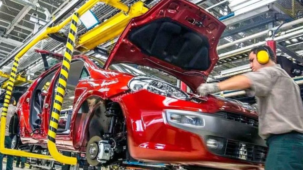 General Motors en Santa Fe anuncia pérdidas de producción del 50% y plan de desvinculación voluntaria para 300 empleados
