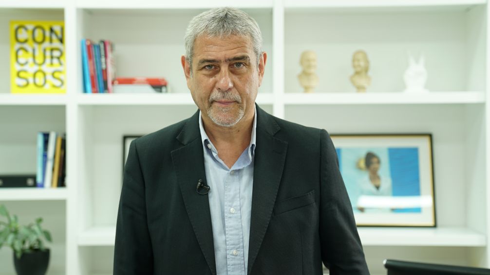 Escándalo: Ferraresi prohíbe el ingreso de los vecinos a los polideportivos si no pagan la tasa municipal