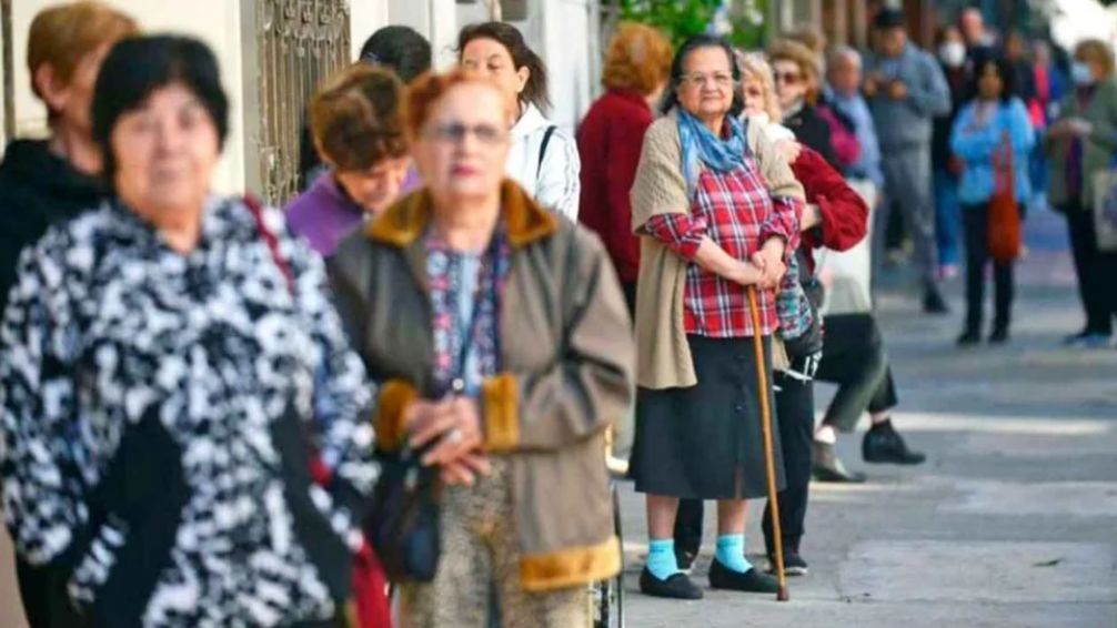 Es oficial el aumento de un 2,70% para jubilaciones y pensiones en febrero