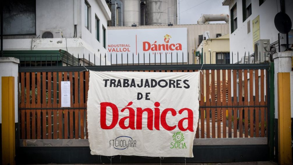 Reabre la fábrica de Dánica en Lavallol, pero trabajadores denuncian que sólo reincorporaron a afiliados a SOEIA 