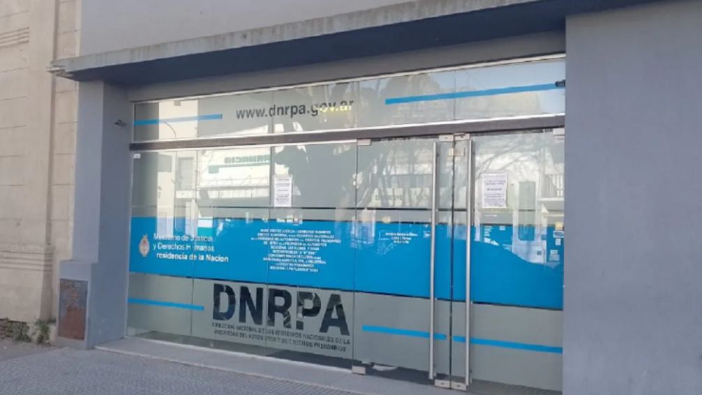 Estatales en la mira: Milei cierra 155 sedes del Registro Automotor