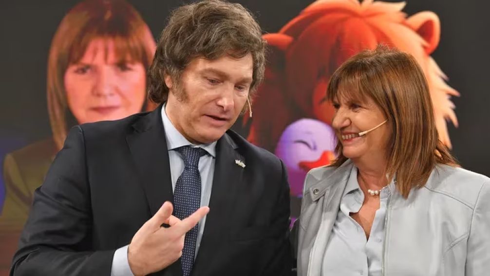 Precursora. Si bien Patricia Bullrich aún no se fue del PRO, ella fue la primera dirigente de ese espacio en sumarse al gobierno de Milei.