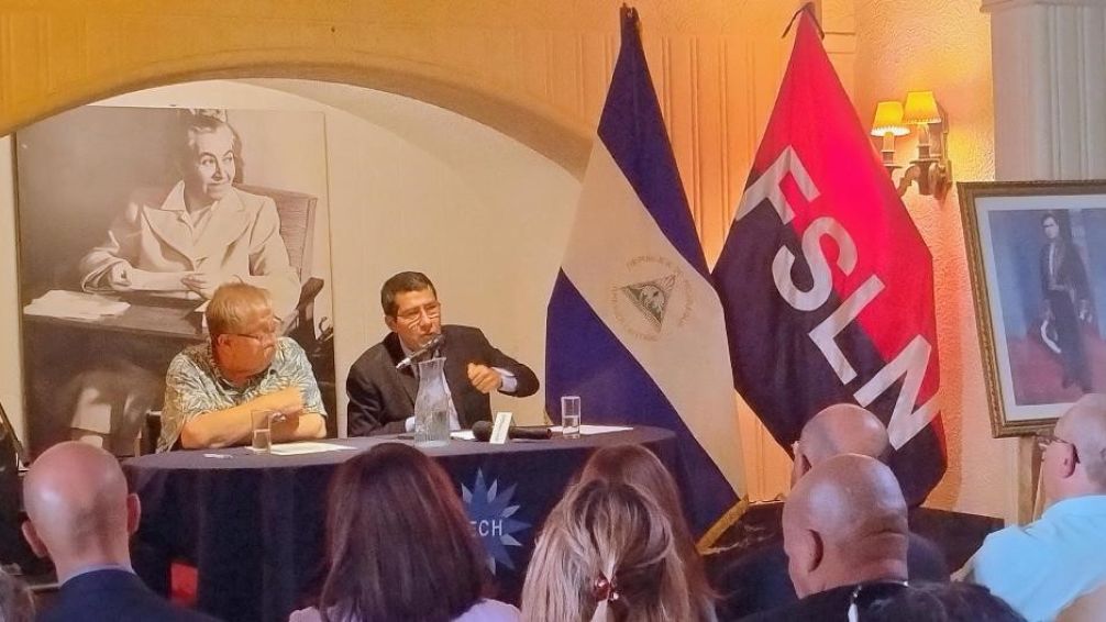 Chile: homenajearon al poeta nicaragüense Ruben Darío a 109 años de su muerte