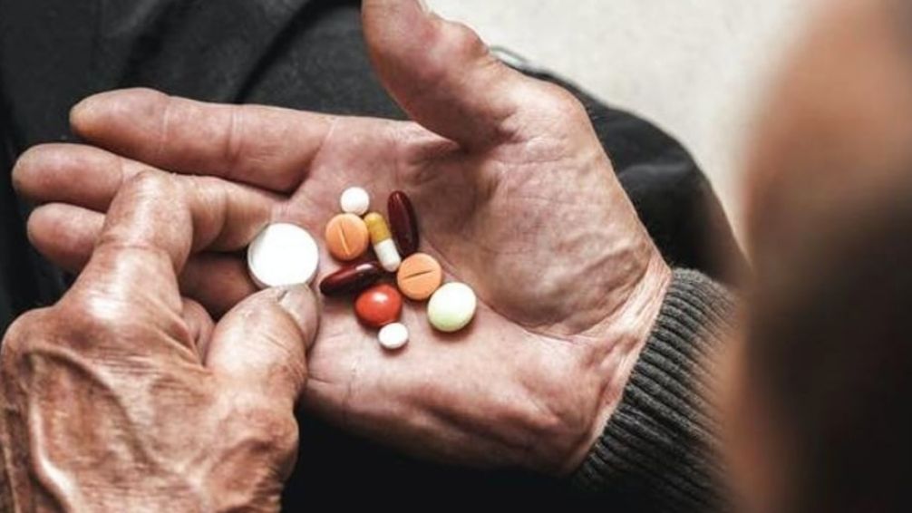 Un informe privado expuso la disparada de precios en uno de los mercados más sensibles de la economía y el impacto en los afiliados al PAMI. 