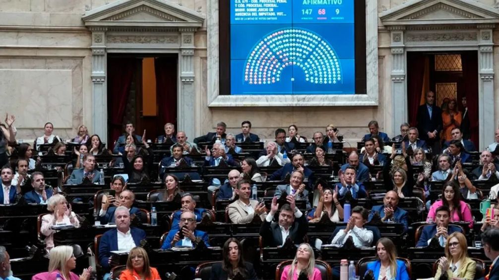 Diputados dio media sanción a la Ley de Juicio en Ausencia para los iraníes acusados del atentado a la AMIA
