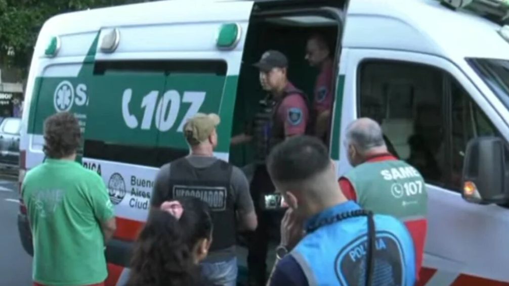 Villa Crespo, quiso prender fuego su propio departamento y fue detenido: 'estaba tomando droga, gritando e insultando'