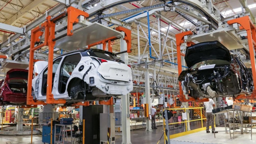SMATA alerta sobre la crisis en el sector automotriz: ya suma 18 despidos en concesionarias