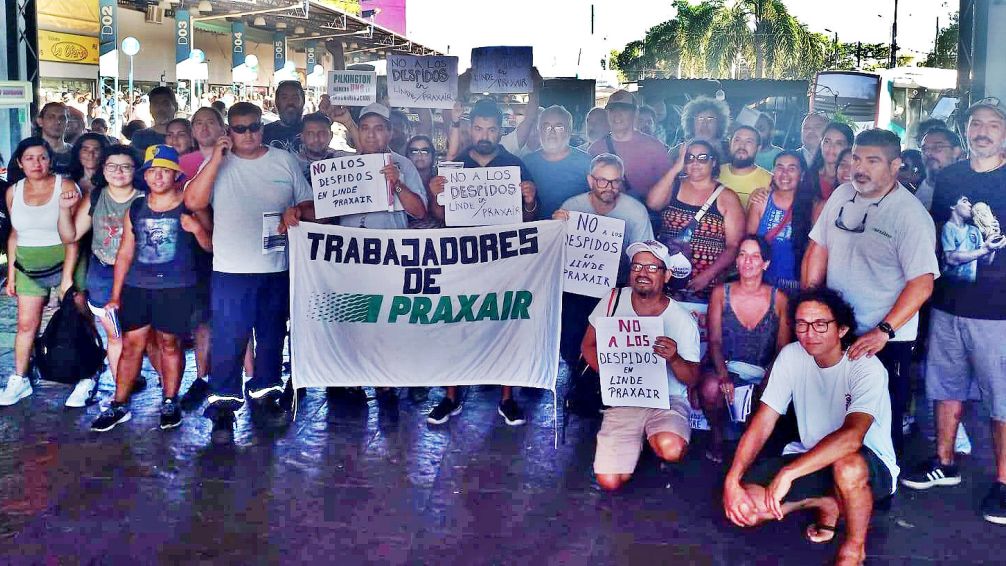 Linde Praxair: se tensa el conflicto por los despidos en Pacheco