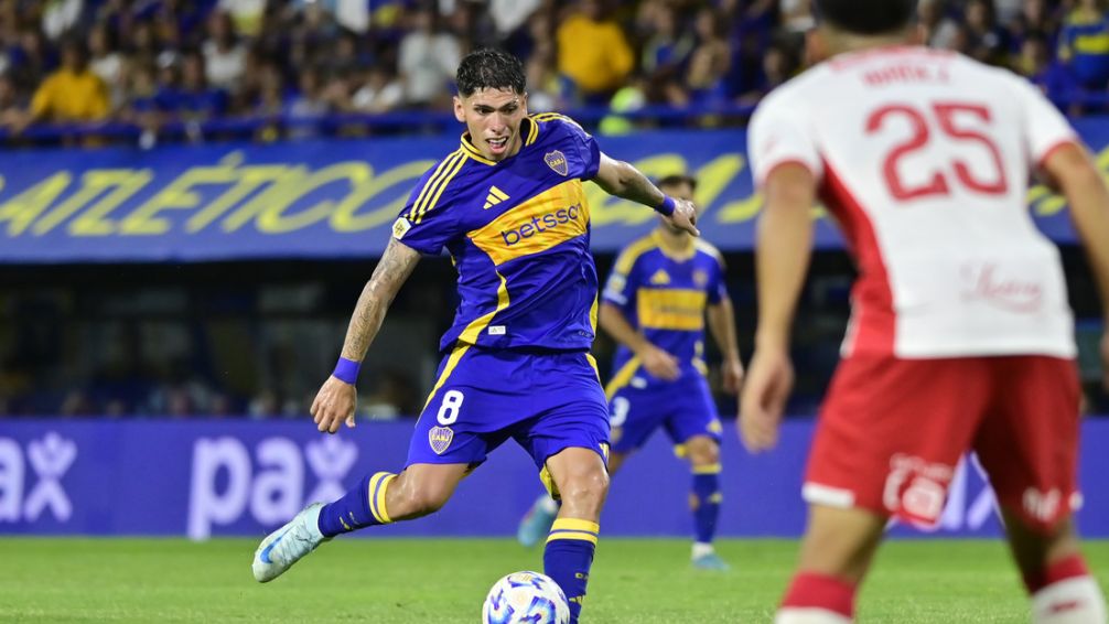 Boca en problemas: Carlos Palacios fue internado y no jugará ante Ind. Rivadavia