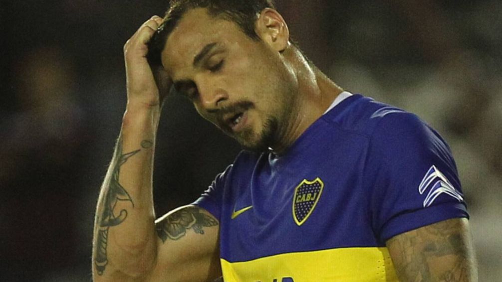 Más allá de Daniel Osvaldo: qué hace el mundo del fútbol (y qué no) cuando las luces se apagan y la depresión se enciende