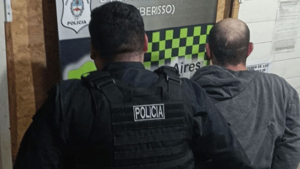 Berisso, un horror: ahorcó y mordió a su perro hasta matarlo