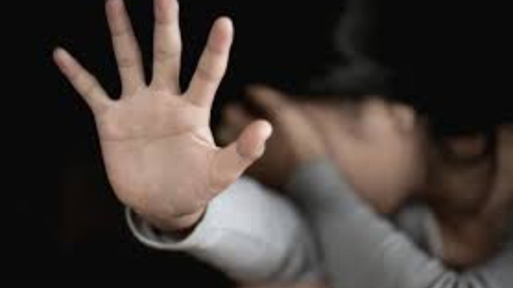 Un hombre defendió a su hija de un abusador, quedó preso y el abusador sigue libre