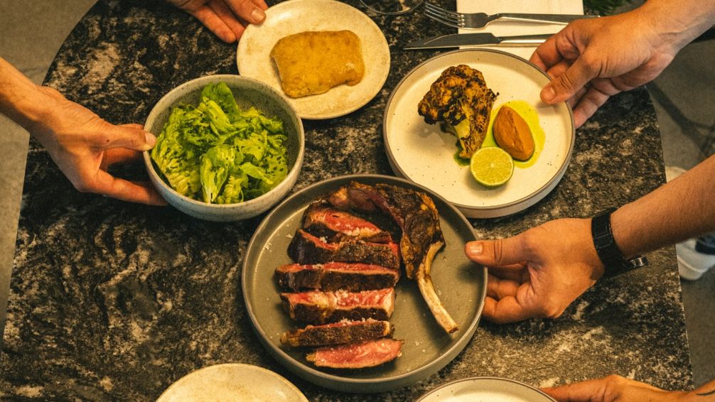 Costa 7070: el nuevo epicentro de la gastronomía y la noche en Costanera