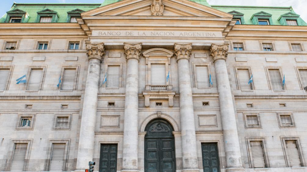 El Gobierno transformó al Banco Nación en una Sociedad Anónima