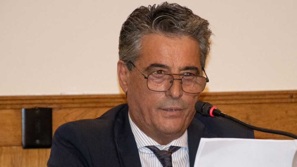 La Gestión de Jorge Etcheverry en Lobos: Denuncias, Inseguridad y Obras Paralizadas
