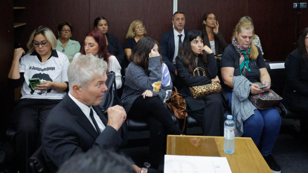 Segunda audiencia del juicio por la muerte de Maradona: declaran testigos