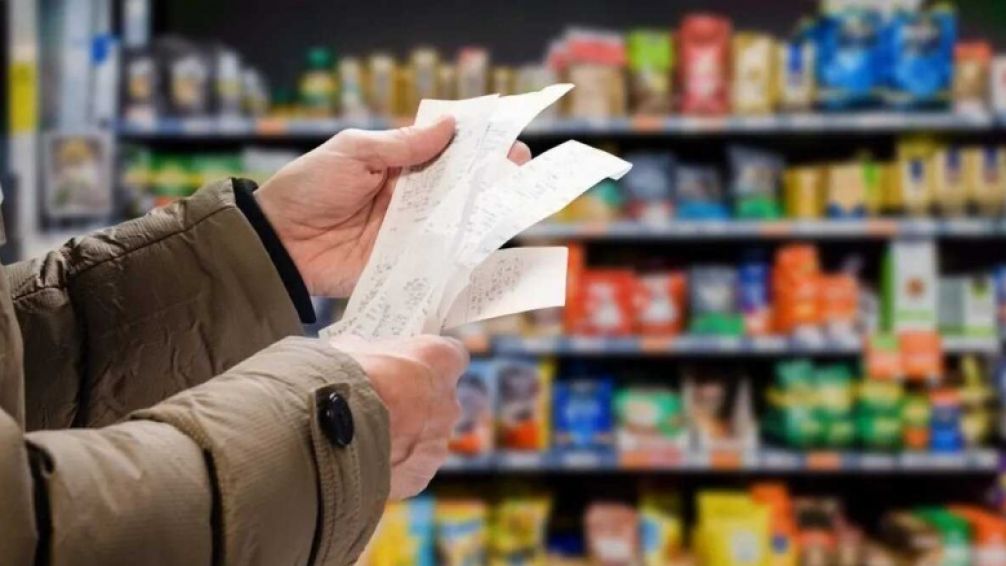 El consumo en supermercados y autoservicios se desploma un 10% en febrero