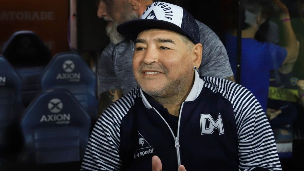 Juicio por la muerte de Maradona: el psicólogo Carlos Díaz declarará este jueves
