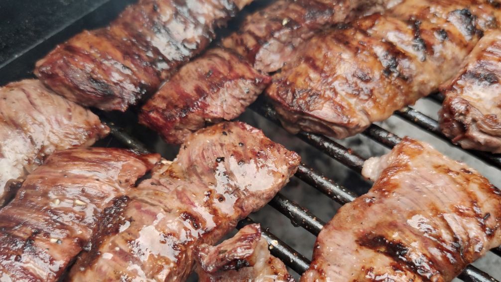 ¿La entraña es dura? Este truco simple la transforma en una estrella del asado