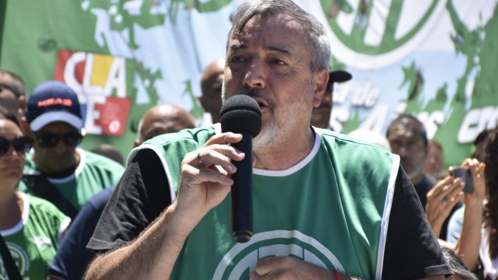 En la previa del paro de ATE, Rodolfo Aguiar denuncia amenazas de muerte de parte de un fanático libertario en Twitter