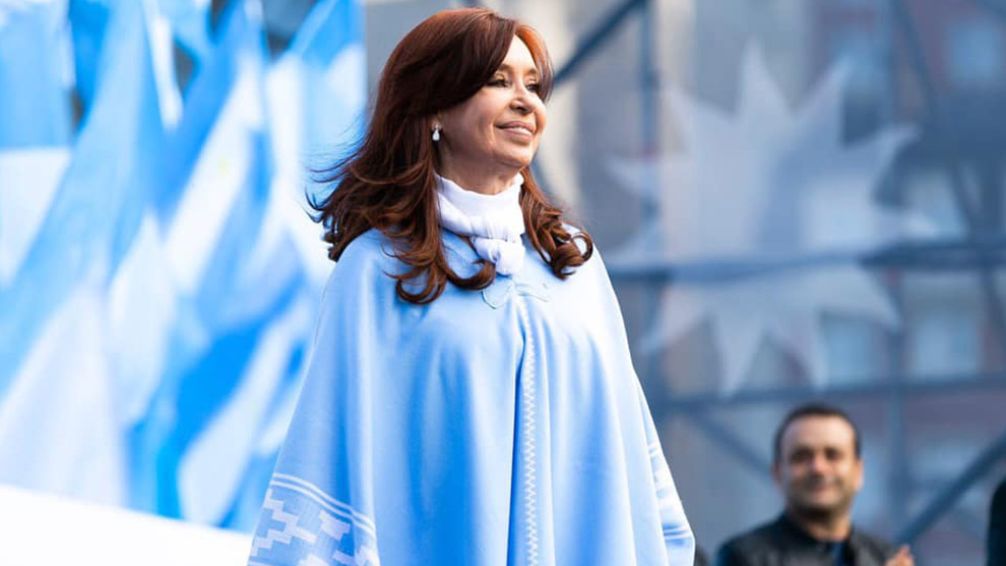 Cristina Kirchner vuelve a escena el 25 de mayo en Retiro ¿Anuncia candidatura?