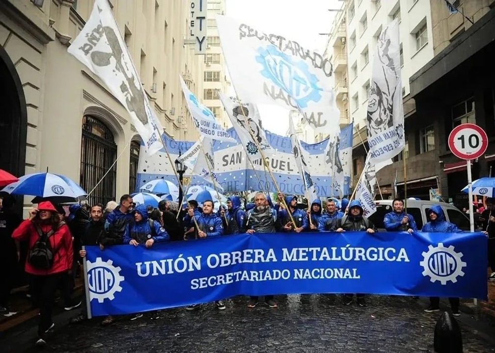 Tensa negociación salarial: la audiencia entre empresarios y la UOM duró solo 15 minutos