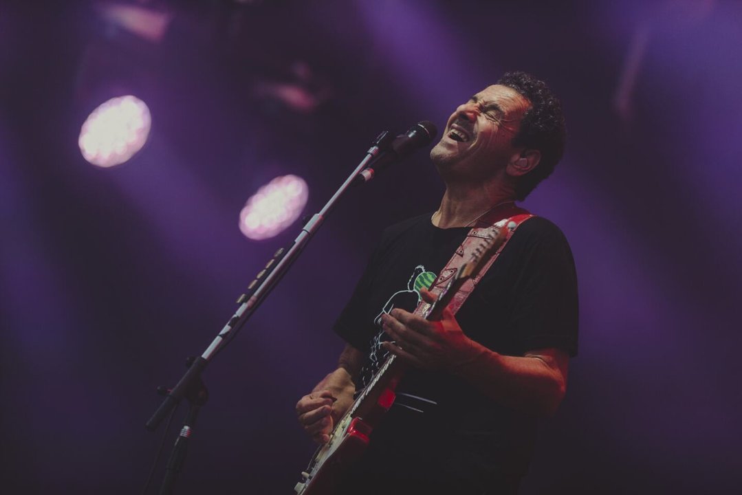Ricardo Mollo anunció un nuevo álbum de Divididos