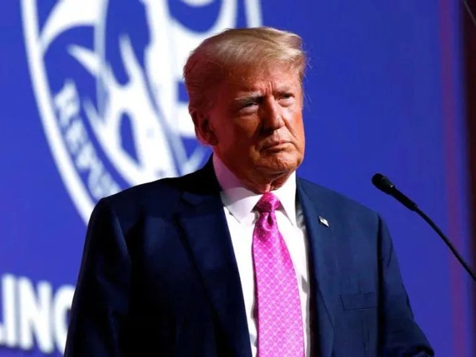 Nueva política de Trump afecta a estudiantes internacionales con suspensión de visas