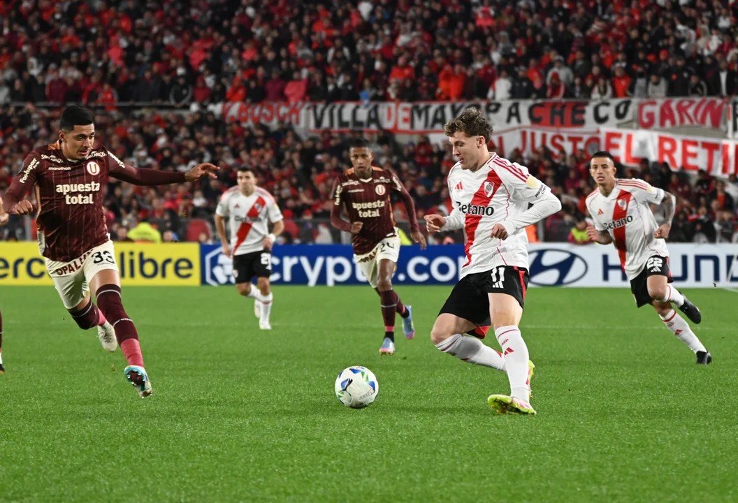 River empató 1-1 con Universitario de Perú en el Monumental