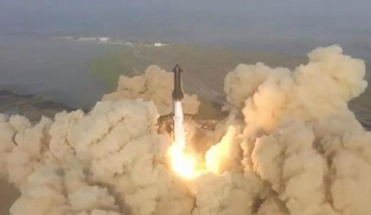SpaceX enfrenta otro revés: Starship destruido en prueba de lanzamiento