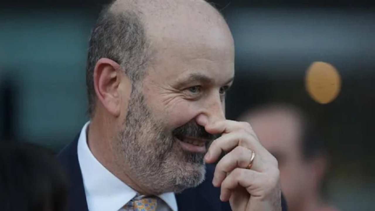 El Gobierno ya despidió a 48 mil empleados públicos y anticipa más recortes en el Estado
