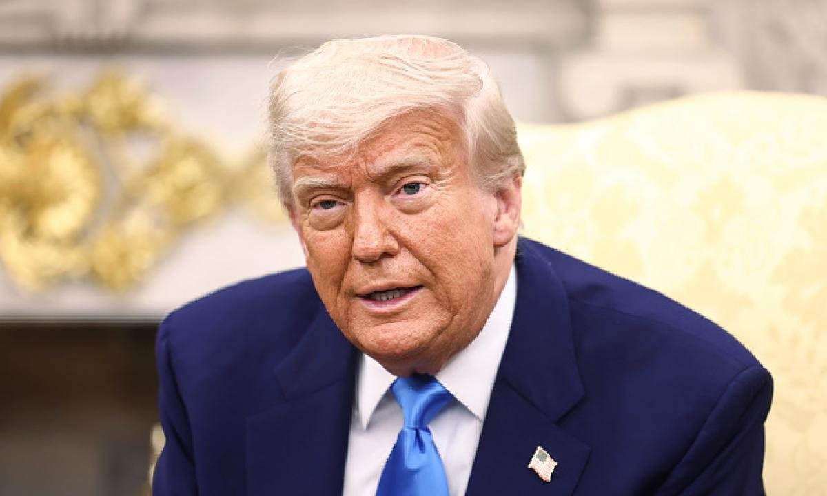 La Justicia de EE.UU. suspende temporalmente la anulación de aranceles de Trump