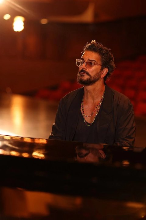 Ricardo Arjona anunció su regreso a los escenarios con una nueva gira mundial
