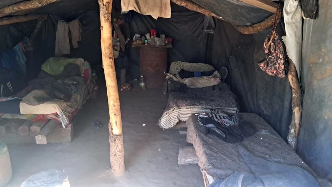 Grave caso de trata laboral en Añatuya: descubren explotación en fábricas de carbón vegetal