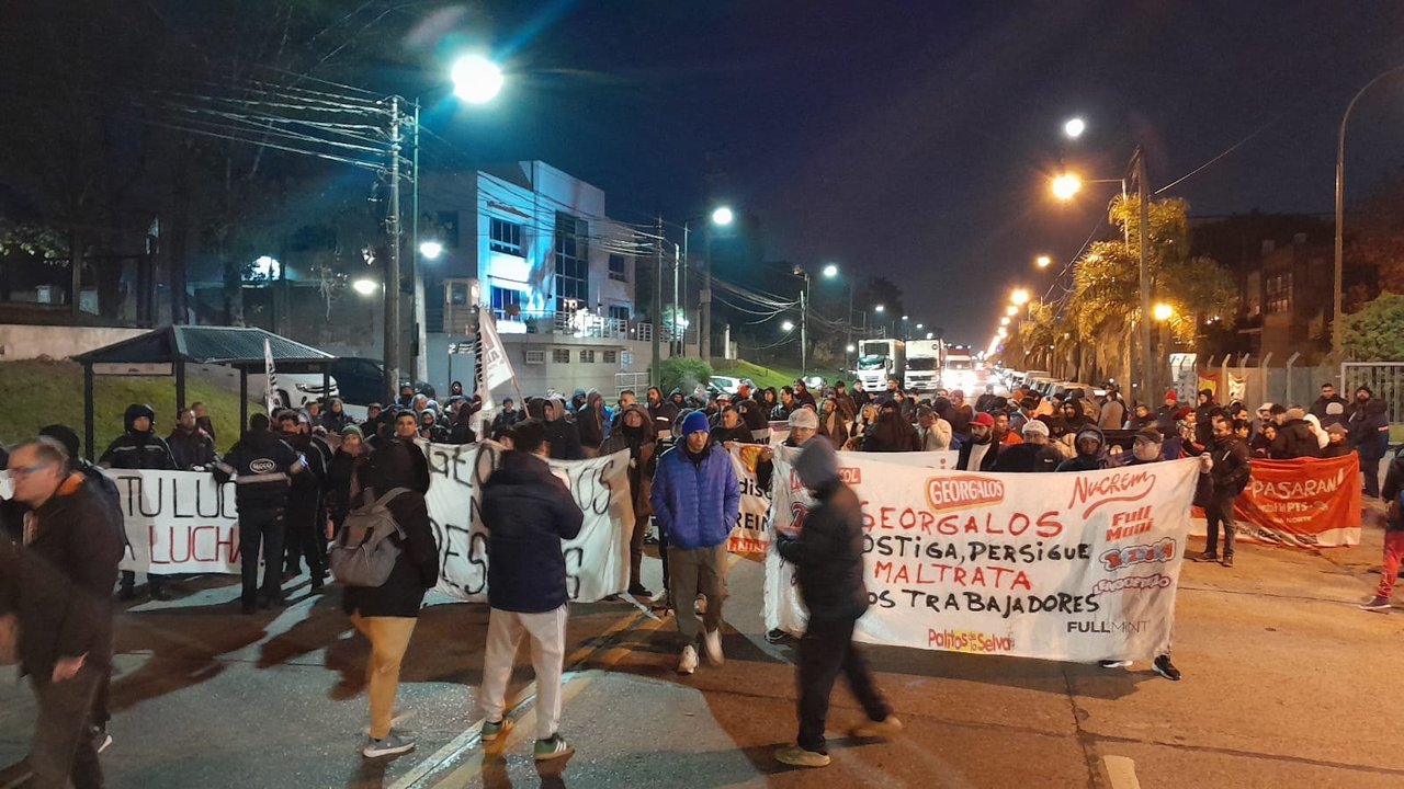 Despidos en Georgalos desatan protesta y caos en la Panamericana