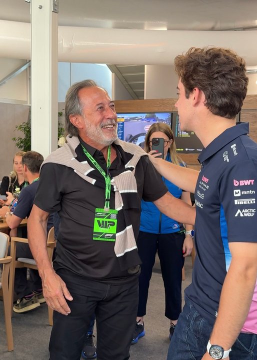 Franco Colapinto y Guillermo Francella, juntos en la previa del GP de Canadá