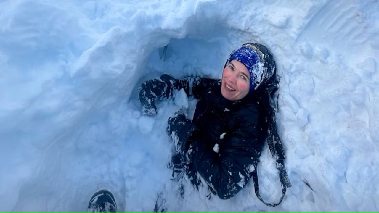 Ushuaia: Montañistas salvan a una pareja enterrada por la nieve en Laguna Turquesa