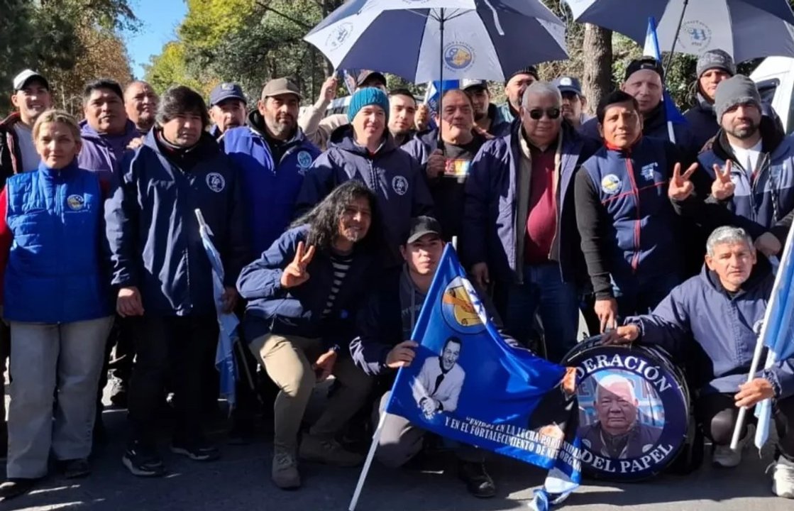 Papeleros anuncian paro nacional por salarios y defensa de empleos: 48 y 72 horas de medidas de fuerza