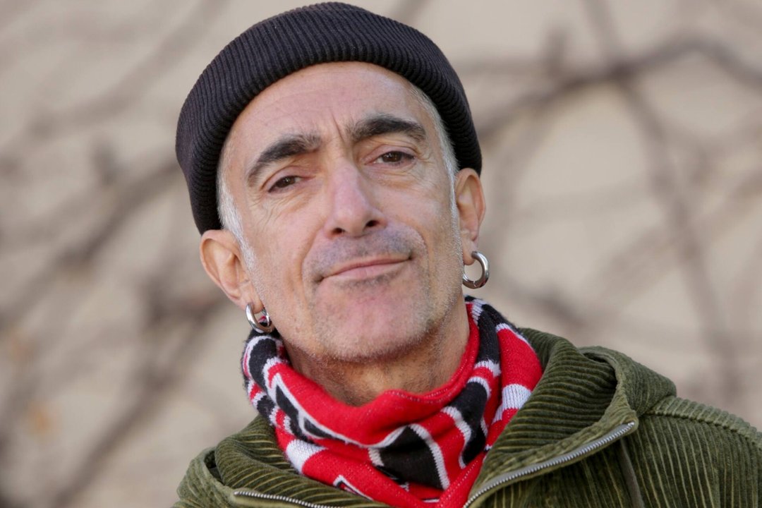 Favio Posca reveló que quedó totalmente sordo tras el apagón en España: “Me quedé sin escucharme a mí mismo”