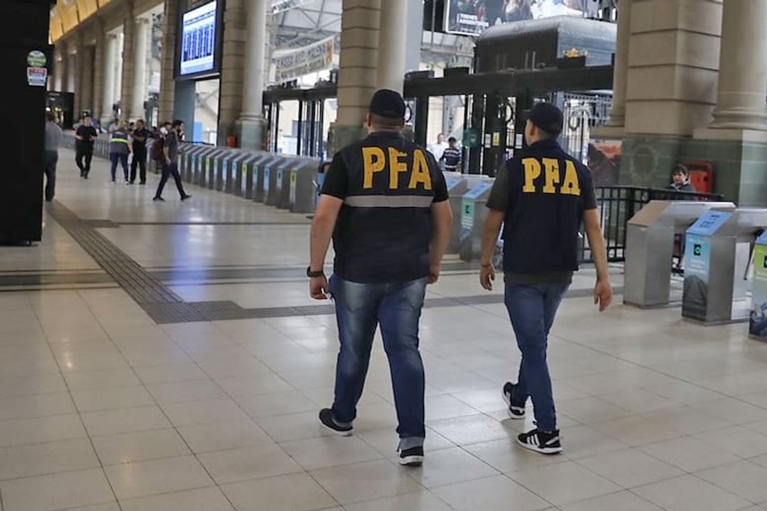 La estación Retiro vuelve a la normalidad tras una falsa amenaza de bomba