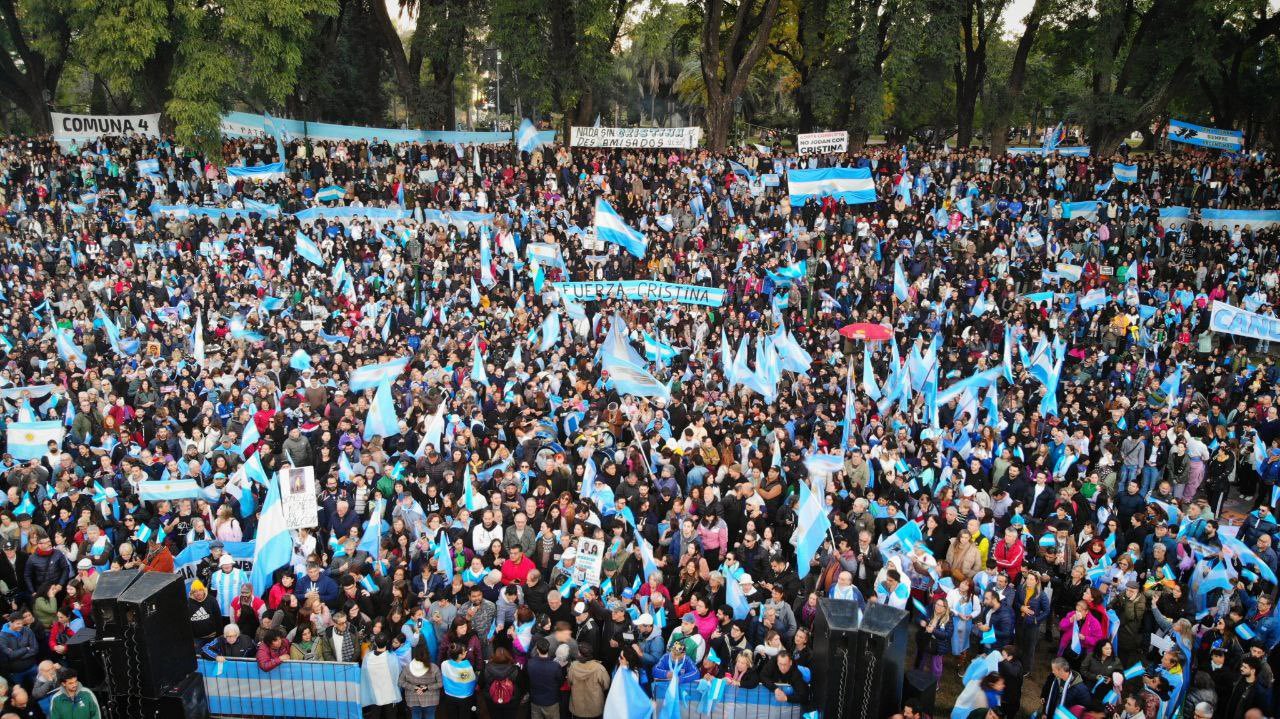 Música y Militancia: Festival por Cristina en el Día de la Independencia
