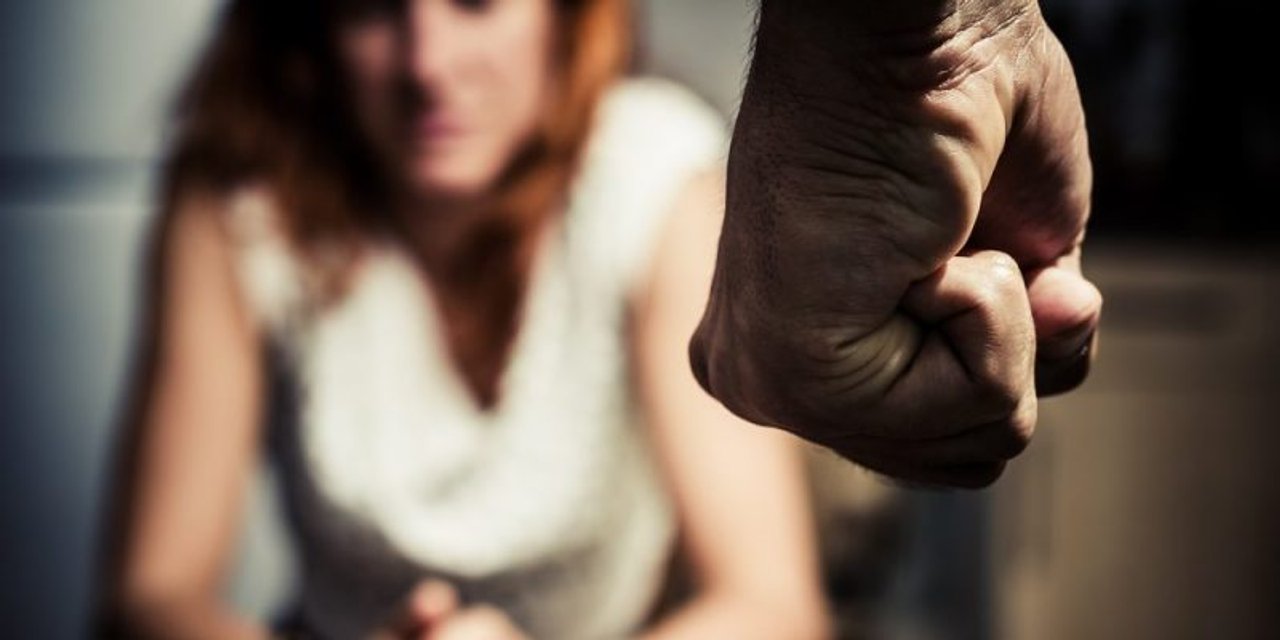 El Gobierno eliminó dos programas clave de asistencia a víctimas de violencia de género